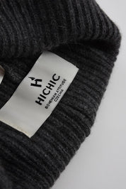ANTRACITOVÁ KAŠMÍROVÁ BEANIE HICHIC LuxeKnit
