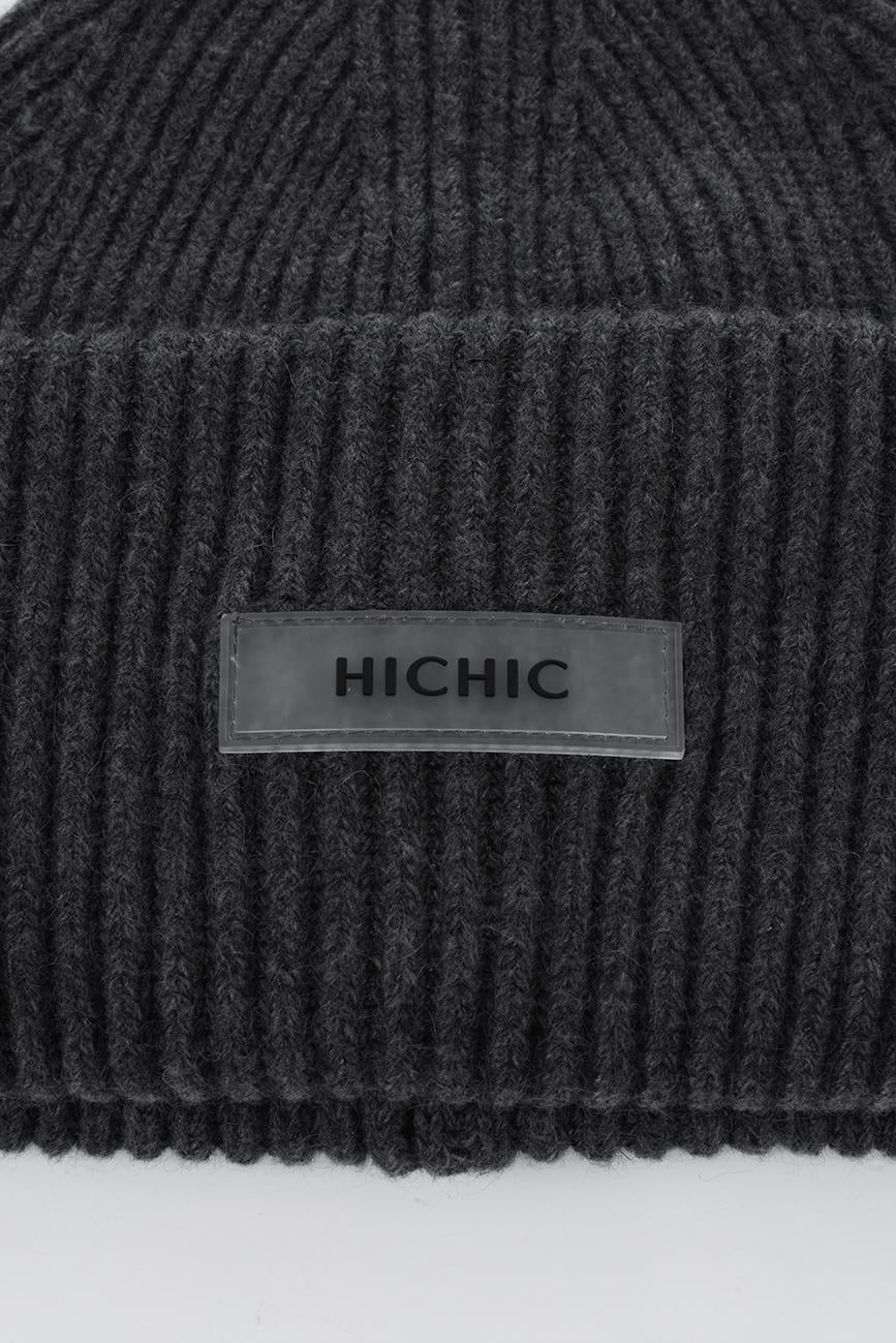 ANTRACITOVÁ BEANIE ČEPICE HICHIC LuxeKnit
