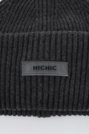ANTRACITOVÁ BEANIE ČEPICE HICHIC LuxeKnit