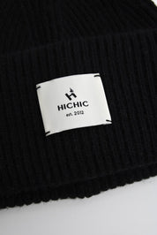 ČERNÁ KAŠMÍROVÁ ČEPICE BEANIE HICHIC LuxeKnit