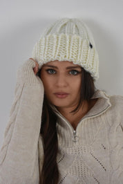 DÁMSKÁ VLNĚNÁ ČEPICE BEANIE HICHIC krémová