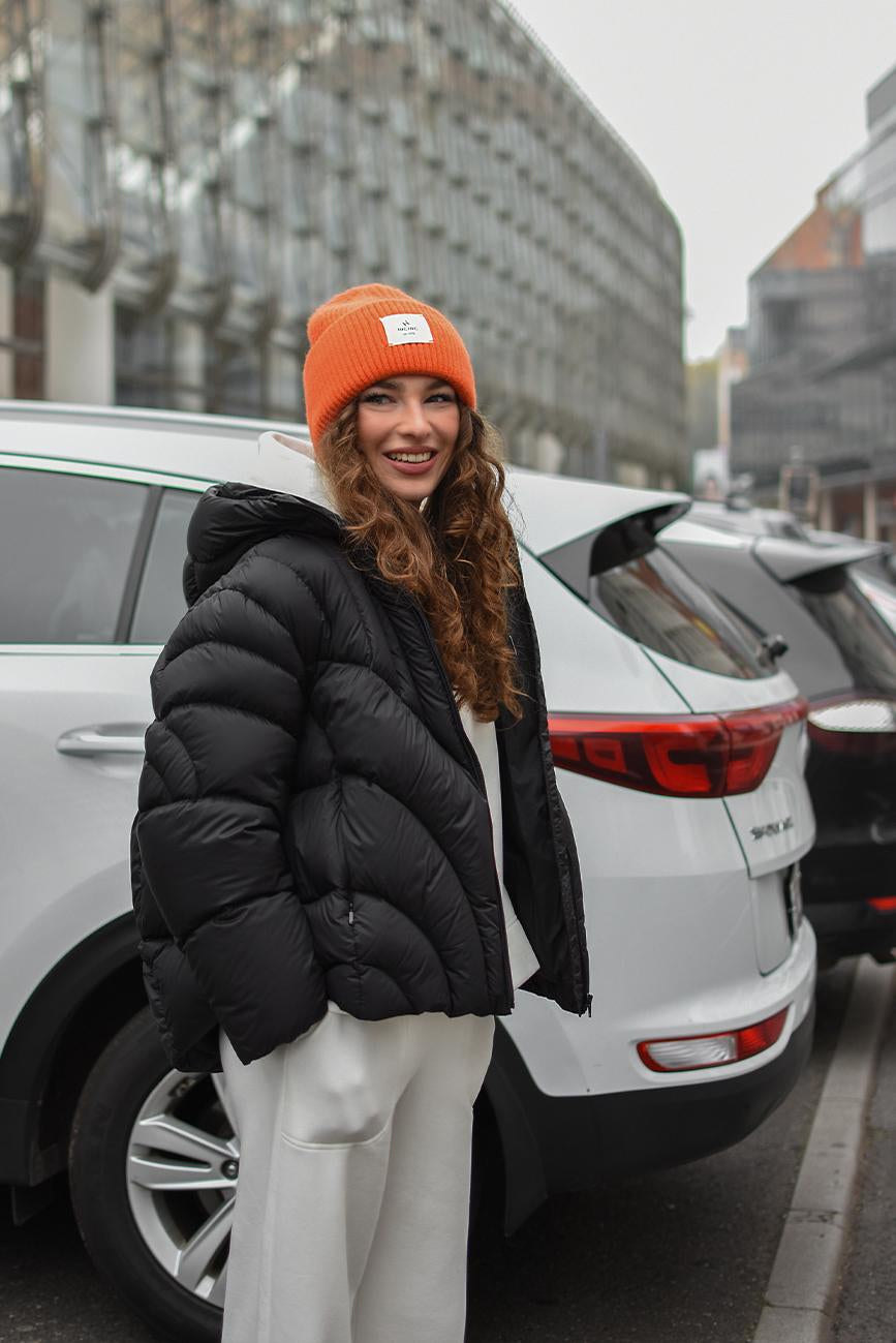 ZIMNÍ ORANŽOVÁ ČEPICE KAŠMÍROVÁ HICHIC LuxeKnit