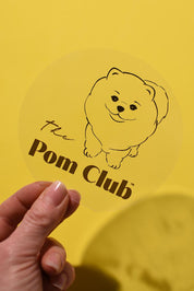 PRŮHLEDNÁ SAMOLEPKA S POMERANIANEM 90 mm The Pom Club