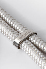 ŠŇŮRKA NA ZÁPĚSTÍ S KARABINOU HICHIC WhiteSilver