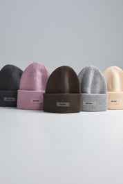 TMAVĚ ŠEDÁ BEANIE HICHIC CoreKnit