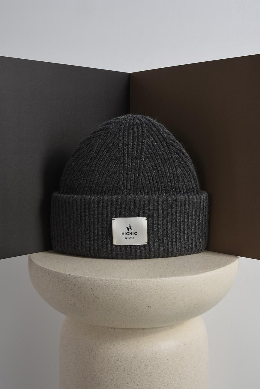 ANTHRACITE CASHMERE BEANIE HICHIC LuxeKnit