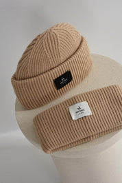 BEIGE BEANIE WHITE LOGO HICHIC LuxeKnit