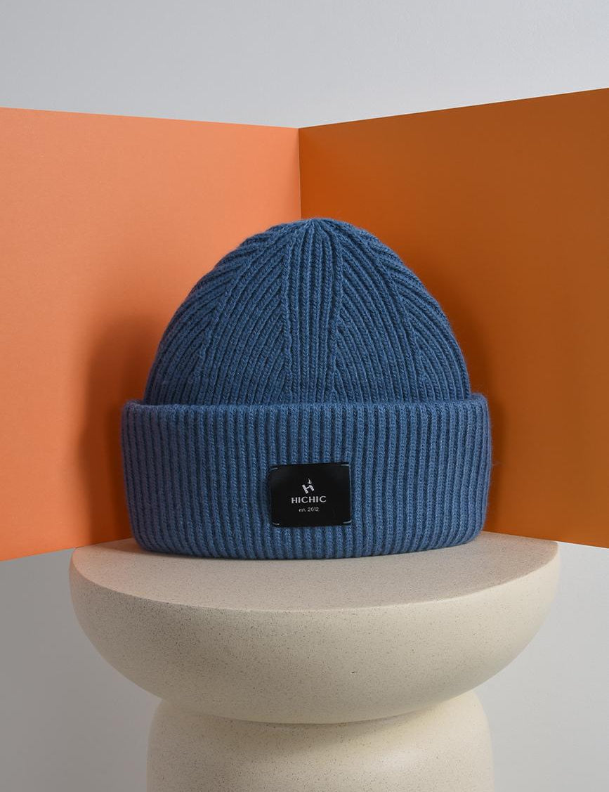 modra-zimni-cepice-beanie-hichic-luxeknit_5.jpg