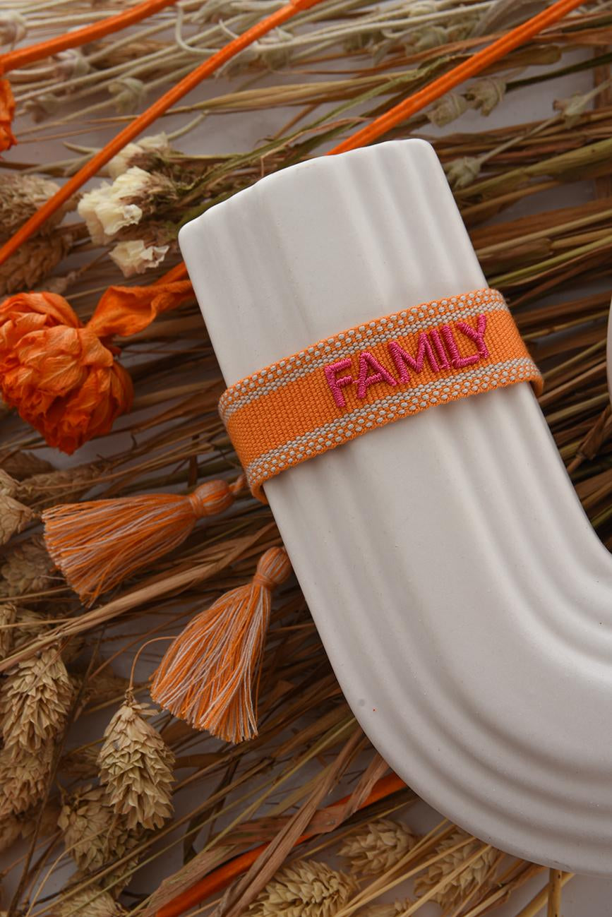 ORANGE KNITTED BRACELET HICHIC Family