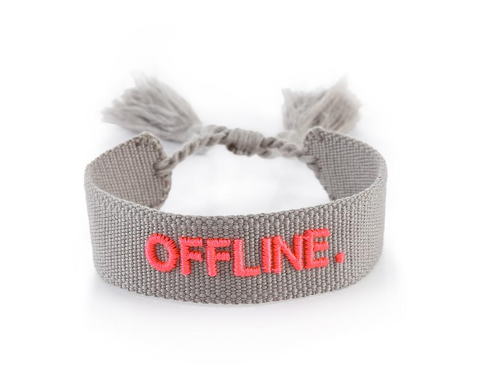 ŠEDÝ PLETENÝ NÁRAMEK OFFLINE Hichic