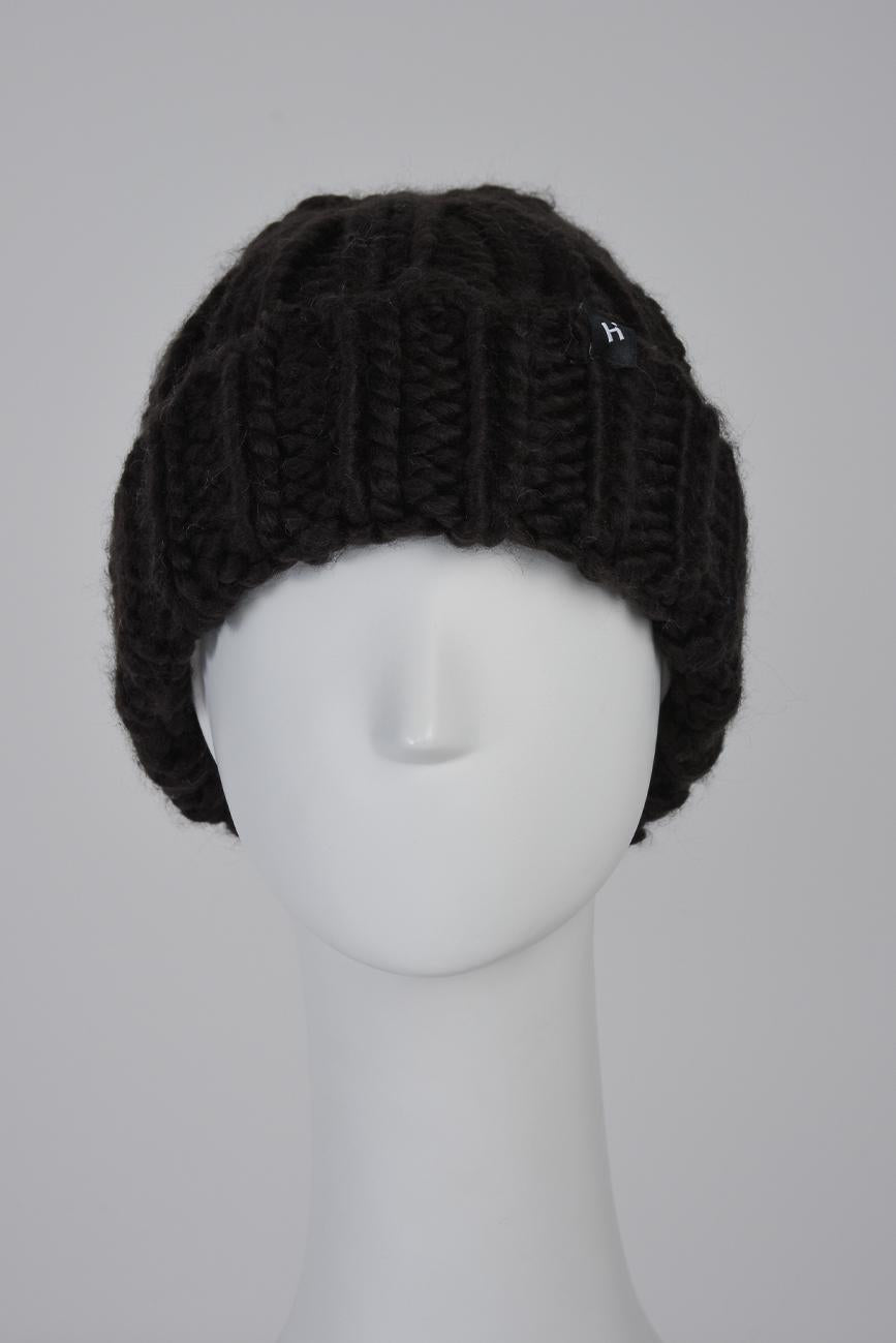 WOMEN'S KNITTED CAP HICHIC black