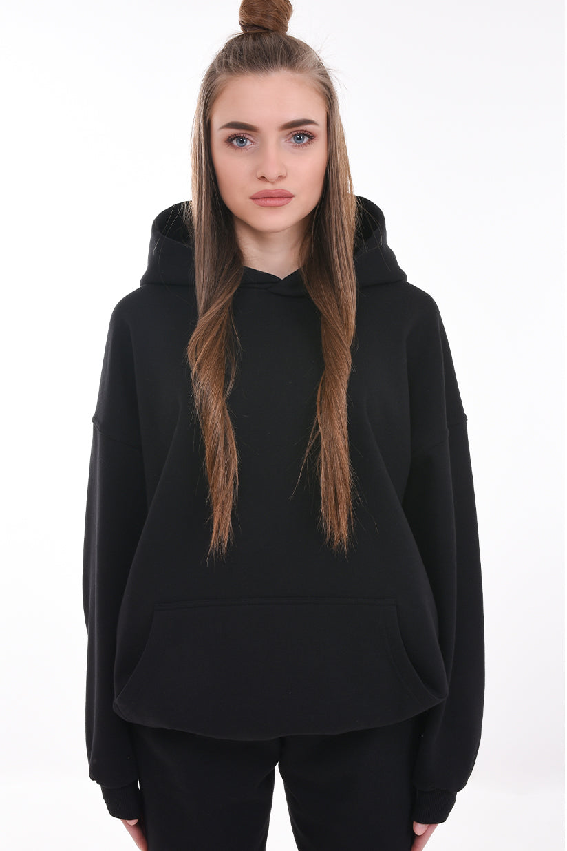 cerna-oversized-mikina_2.jpg