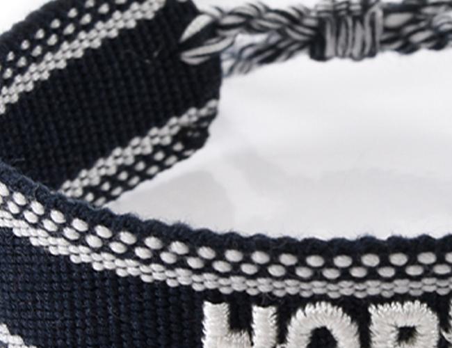 BLACK KNITTED BRACELET HICHIC Hope 