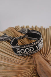 BLACK KNITTED HICHIC BRACELET Good vibes