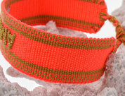 CORAL KNITTED BRACELET HICHIC Amore 