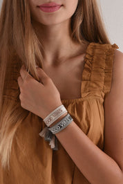 CREAM KNITTED BRACELET HICHIC Good vibes