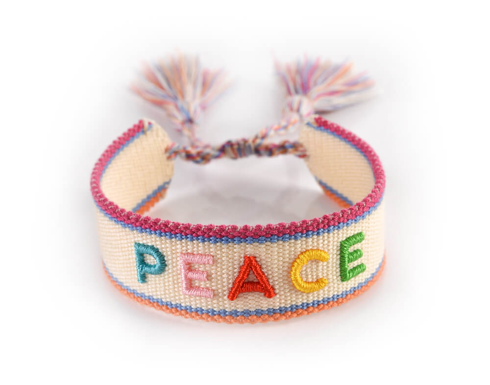 KRÉMOVÝ PLETENÝ NÁRAMEK HICHIC Peace