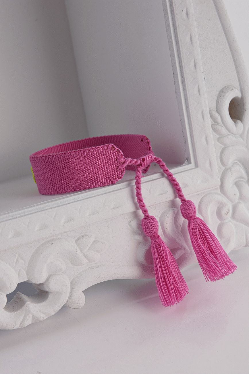 HICHIC Happiness PINK KNITTED BRACELET